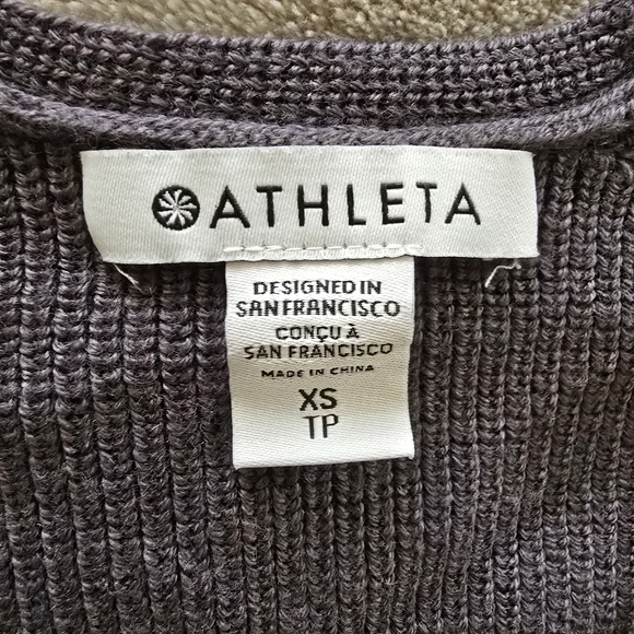 Athleta Wool Purple V-Neck Sweater - Picture 2 of 4